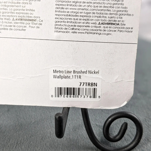 Amerelle Metro line brushed nickel wallplate 1 toggle 1 rocker, switch cover - Picture 4 of 5